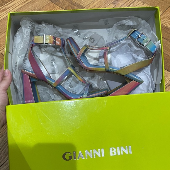 Gianni Binni Bexxlie Rainbow Holographic Heeled WITH BOX Sandals (US 6) - Picture 3 of 17